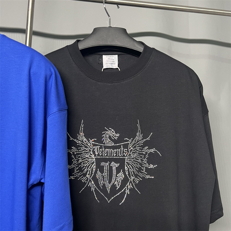 Men's T-Shirts 22ss Pterosaur Totem Diamond Logo Letter Loose Round Neck Short Sleeve Couple Cotton Simple Tee black blue
