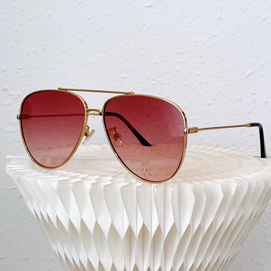 Modedesigner Pilot -Sonnenbrille für Männer und Frauen klassisches alphabetisches Muster schwarzer brauner silberne Sonnenbrille Reise Strand Vacatio215u