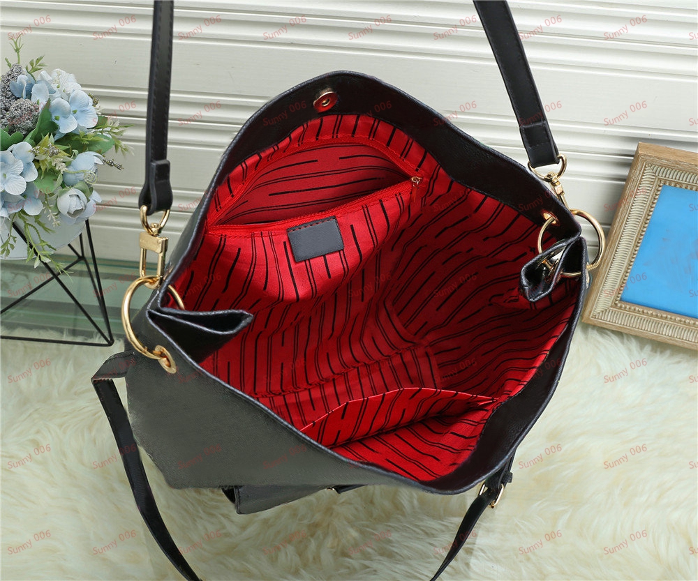 Luxury Tote Bags Designer Totes Handbag Shoulder Bag Multiple Colors Handbags High-Capacity Shopping Pack Buckle Packs
