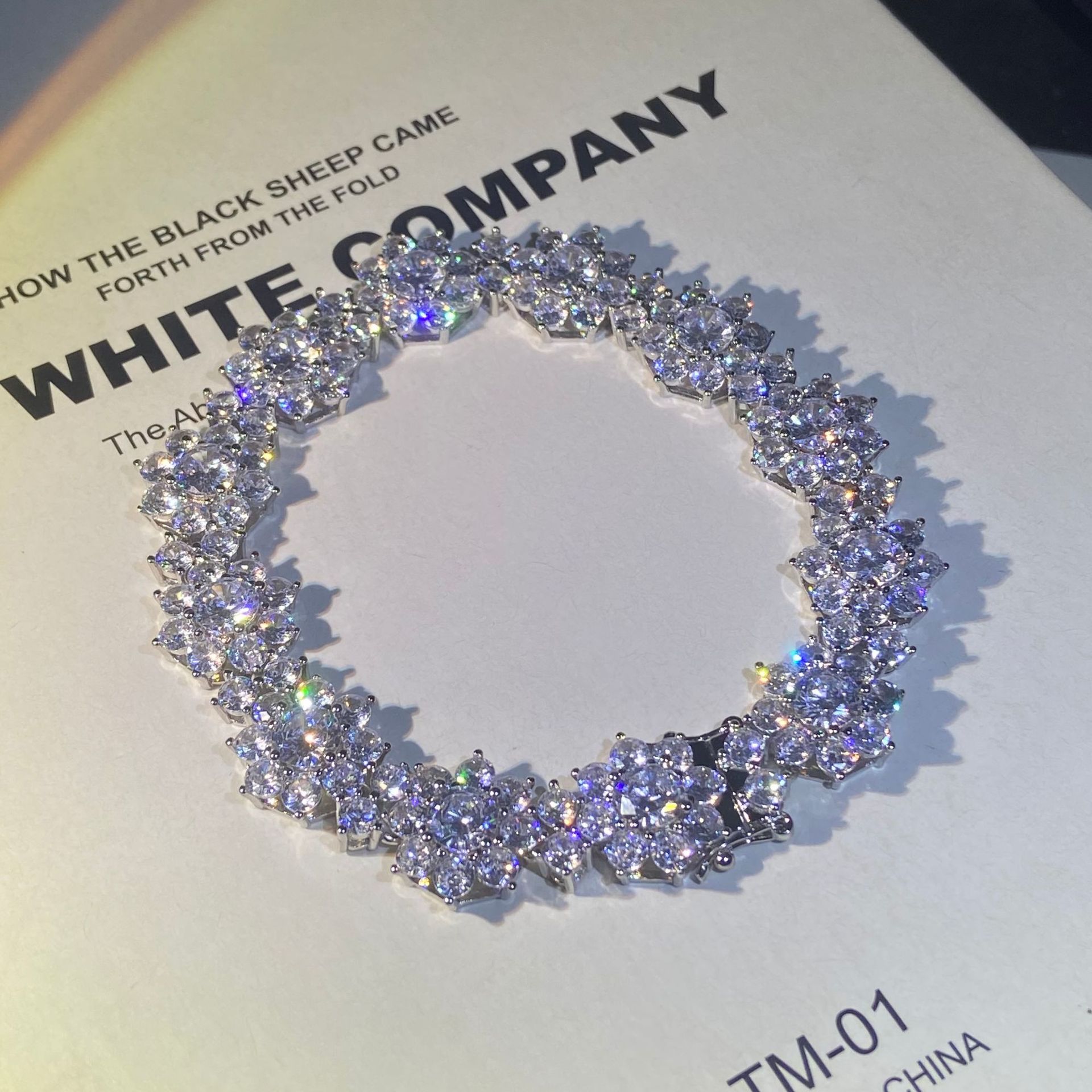 Bracelet de fleur de luxe Pave 5A zircone cubique or blanc rempli de fiançailles bracelets de mariage chaîne pour les femmes de mariée bijoux fins cadeau