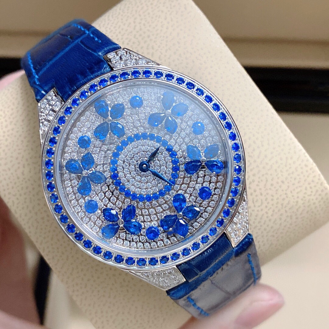 Luxury Brand Full Diamond Disco Butterfly Watch Moving Flower Blue Red Green Crystal Spin Move Genuine Leather Quartz Lady Watch