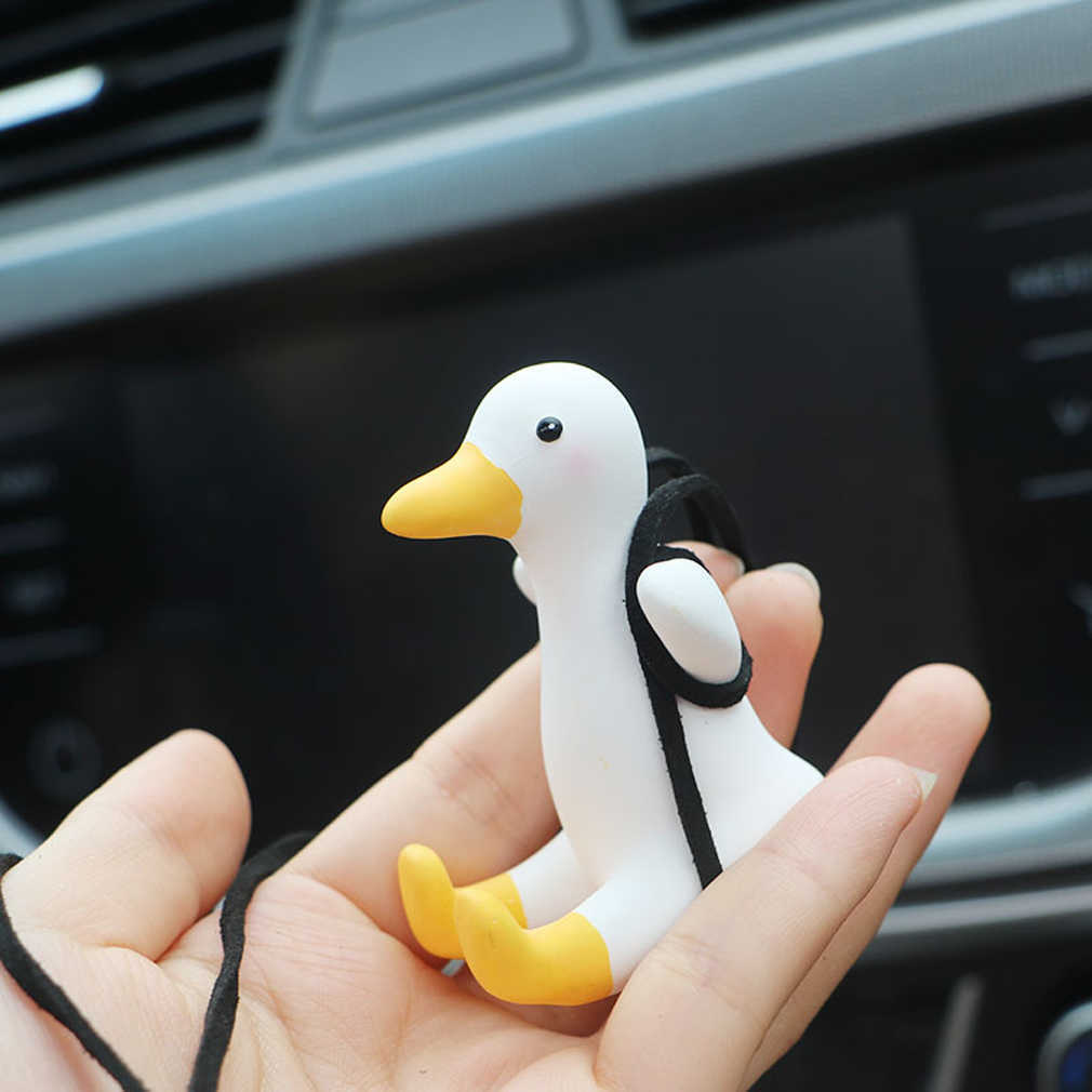 Gypse mignon Anime accessoire de voiture balançoire canard pendentif Auto rétroviseur ornements cadeau d'anniversaire Auto décoration voiture parfum