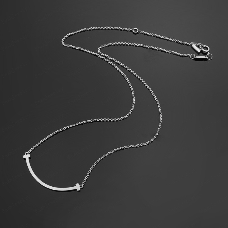 Collana con sorriso di lusso da donna in acciaio inossidabile coppia con ciondolo con diamanti gioielli di design collo regali di Natale donna Accessori211D