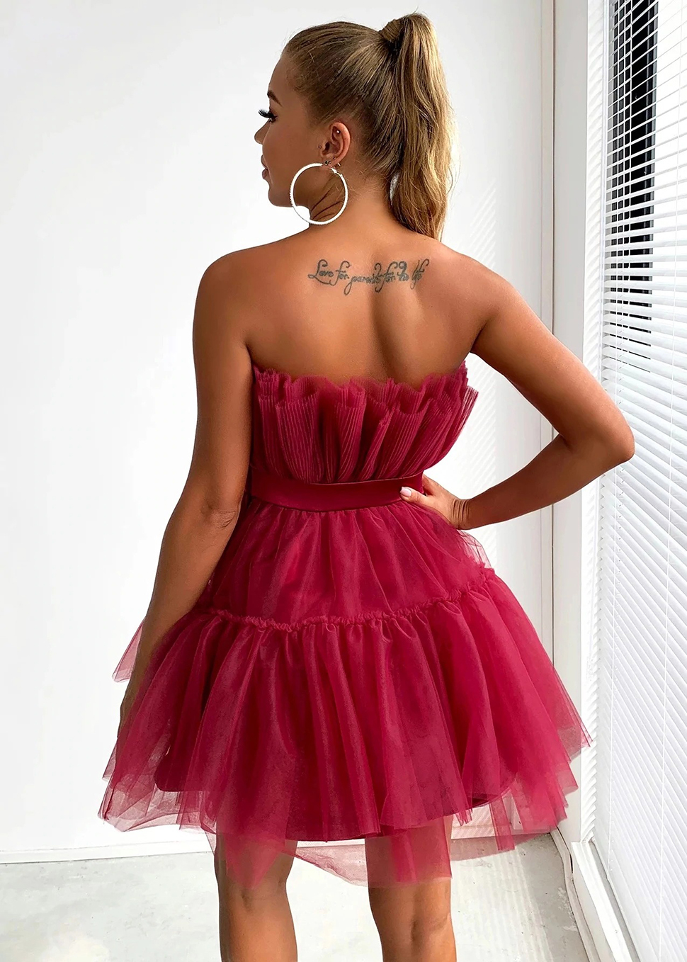 Sexy Off Shoulder Party Mini Dresses for Women Flounce Sleeveless Ruffle Mesh A-Line Strapless Short Evening Dress Ball Gown
