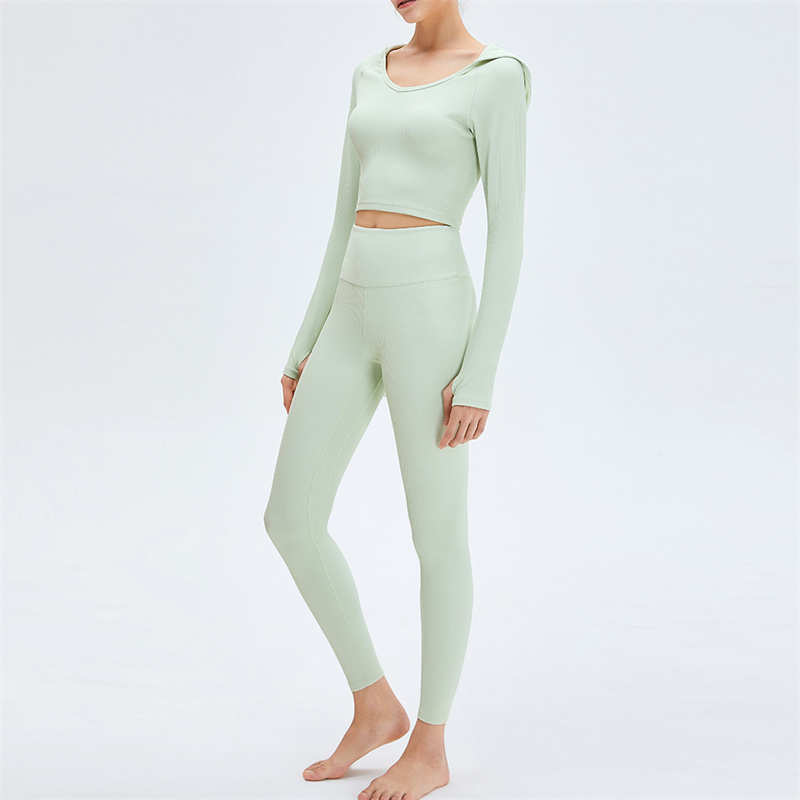 LL-TM0042 Tracksuit Womens Suits Yoga مجموعات الزي الجري تشغيل الأكمام الطويلة قمم السراويل التاسعة تمرين البالغين عالية الخصر في اللياقة