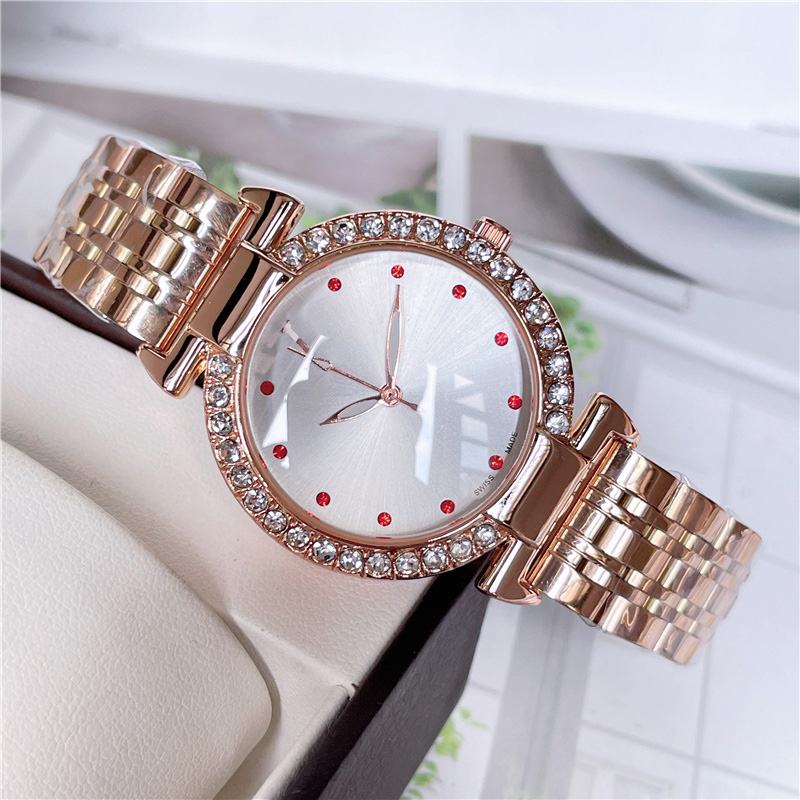 Mode Volledige Merk Horloges Dames Dames Meisje Kristal Stijl Luxe Metalen Stalen Band Quartz Klok L89239T