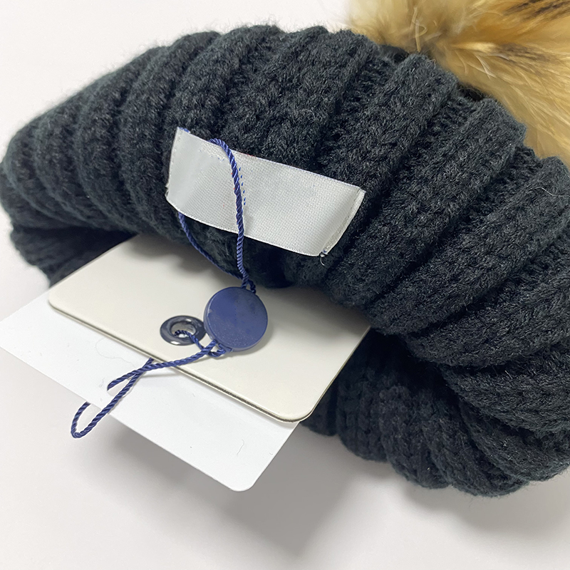 Chapéu de malha de pele com pompom Estilista de moda boné de caveira letras gorro masculino e feminino caxemira unissex de alta qualidade