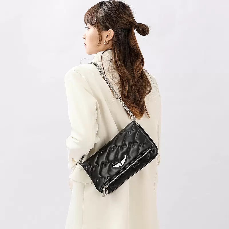 Populära designer Womens Bag Wings Diamond-ironing Fashion Messenger Sheepskin Leather Crossbody Handväskor Två kedjelamer Clutch H2268