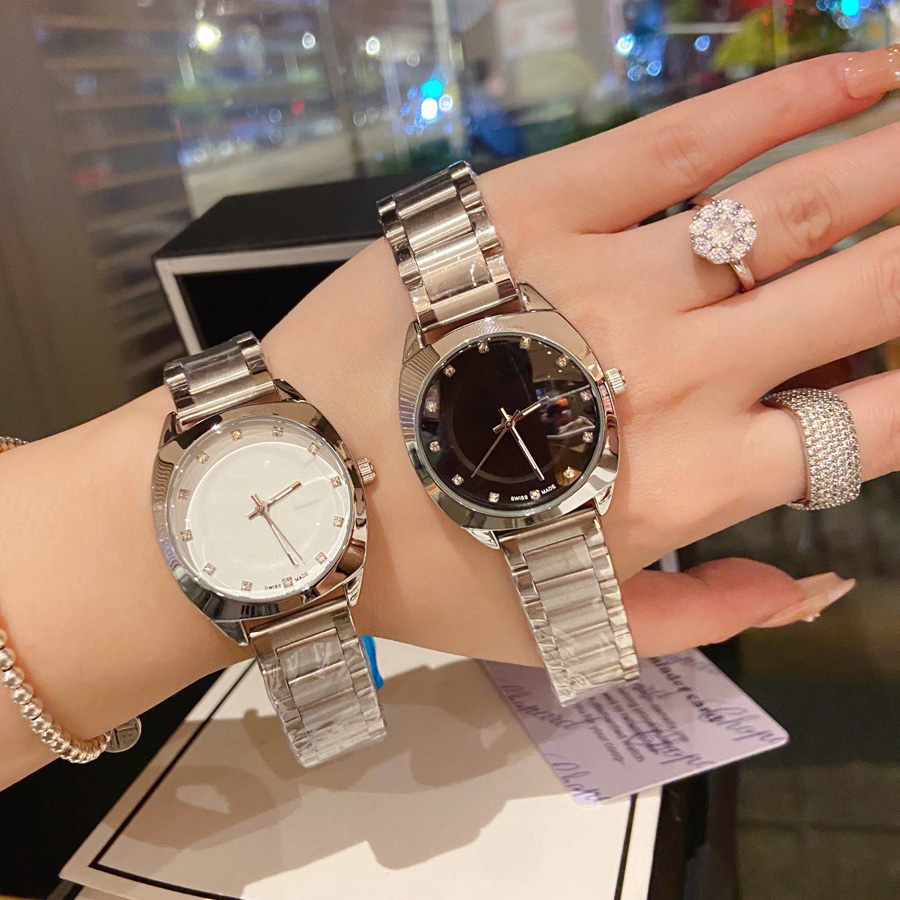 Moda pełna marka nadgarstka Watches Women Ladies Girl Crystal Style Luksusowy metalowy stalowy zespół kwarcowy GU133285K