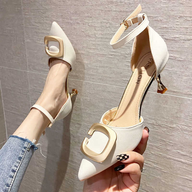 Chaussures habillées Pantoufles Baotou Sandales Printemps Été Femmes Pompes 2022 Nouvelles chaussures à talons mi-talons pour femmes Stiletto Bout pointu Chaton Talon Dames Chaussures de travail 221224