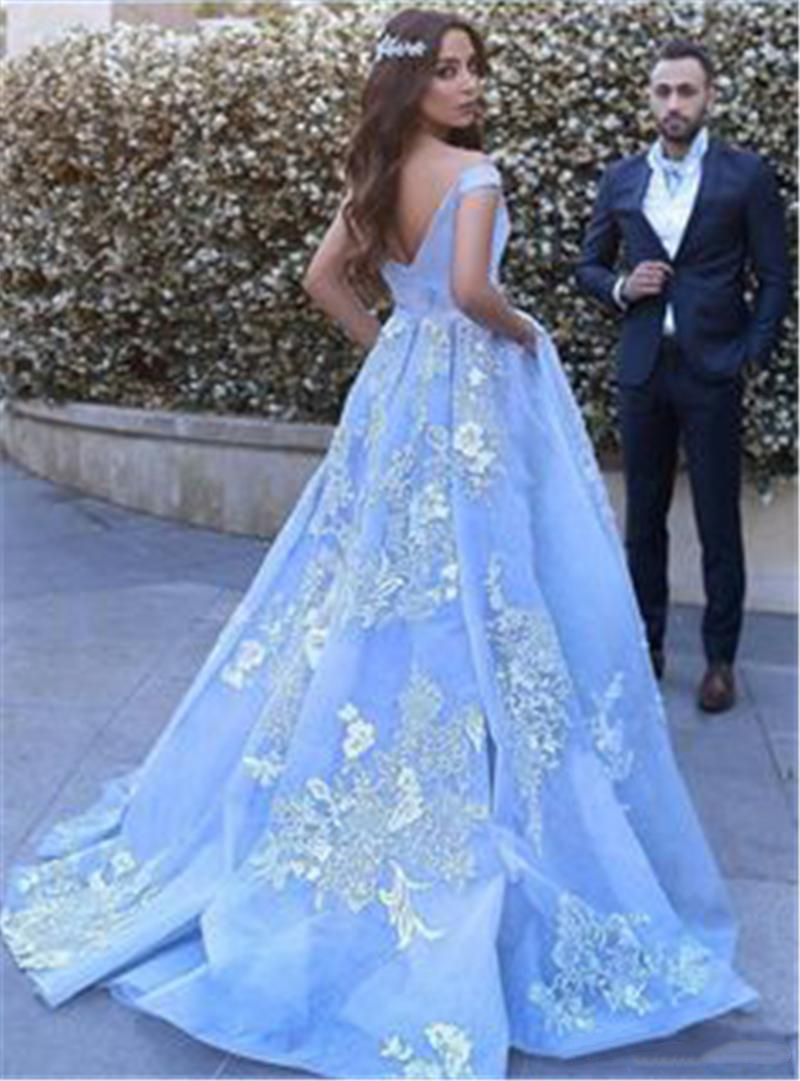 Off the Shoulder Blue Prom Gl￤nningar Blue Sexy Lace Applique Ball Gowns Reals aftonkl￤nning Vestidos de Formatura Longo