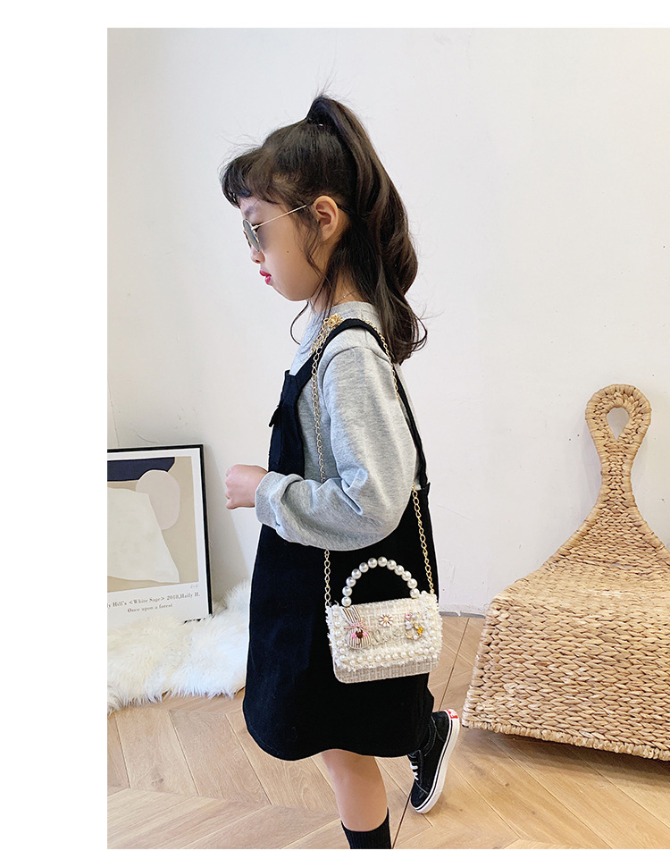 Cute Girls Princess Handbags Crossbody Bag Woolen Pearl Handle Kids Fashion Wedding Tote Hand Bags Kawaii Baby Purses Gift