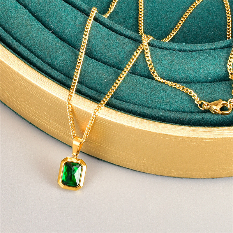 Punkowy bioder biżuterii 18k złoty designer Naszyjnik niebieski zielony zielony kryształowy kwadratowy wisidanty 316L Titanium Steel łańcuch dla kobiety impreza mody dławiki prezent