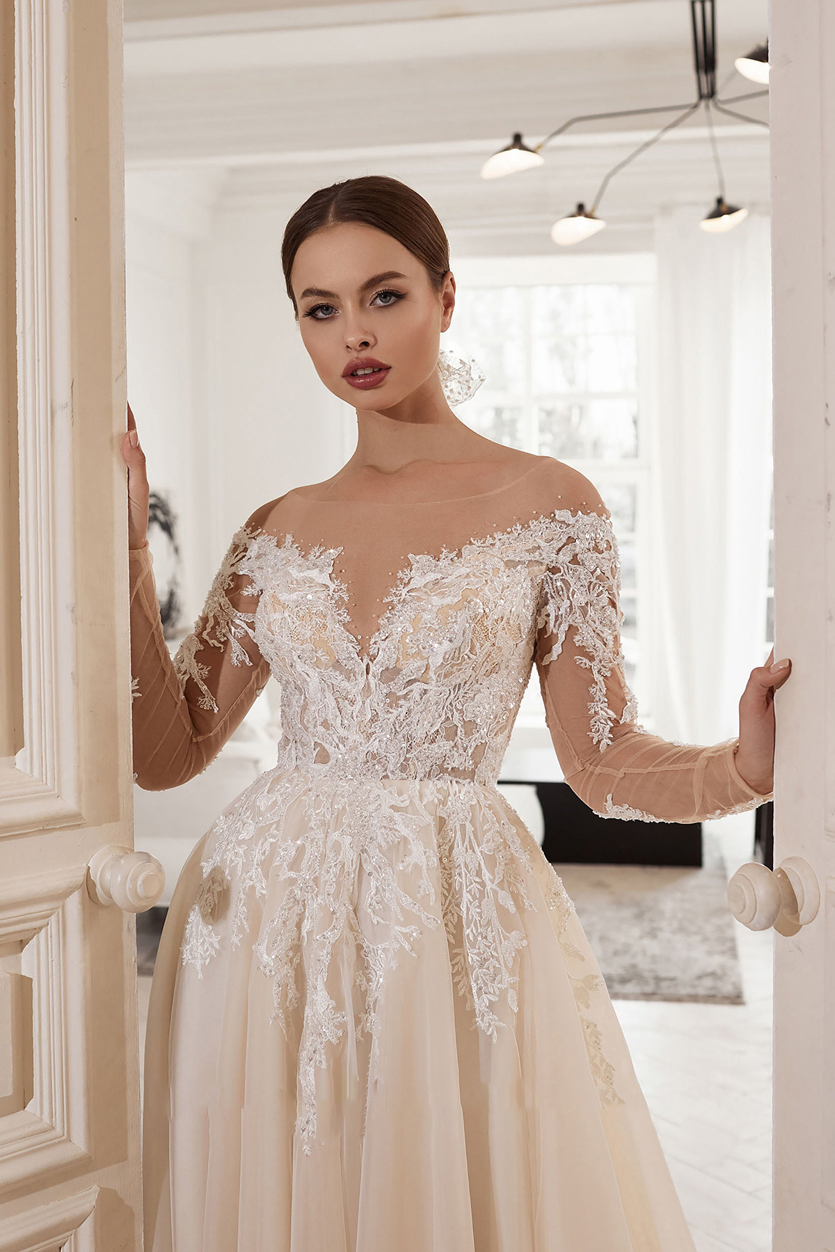 Elegant A-line Wedding Dresses V-Neck Transparent Sleeves with Applicant Zipper Lace Up Draped Court Gown Dress Custom Made Plus Size Bridal Dress Vestidos De Novia