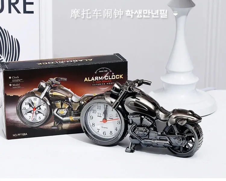 Newst Retro Motorcykelklockor Fashion Personlighet Creative Alarm Clock Students Table Clock Gifts