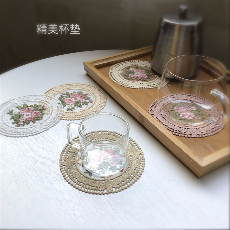 Round Coaster Mats Faixa artesanal de crochê de algodão pequeno Tabela de renda Placemats Hollow Styles French Styles