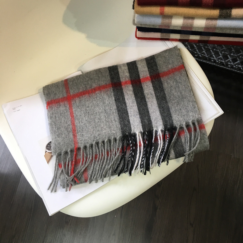 Cashmere Scarf Designer Scarves New Top Women Man Brand Vinterkvalitet Mjuk tjock sjal Scarfs Fashion Scarve Long Wraps Storlek 180x311x