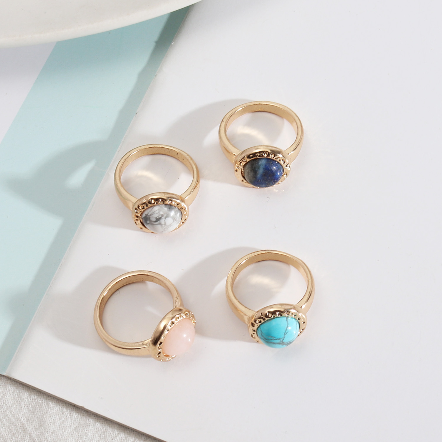 Rose Quartz Gem Fashion Turquoise Stone Ohlites Anelli Oro Color Finger Rings for Women Gioielli Parte regalo