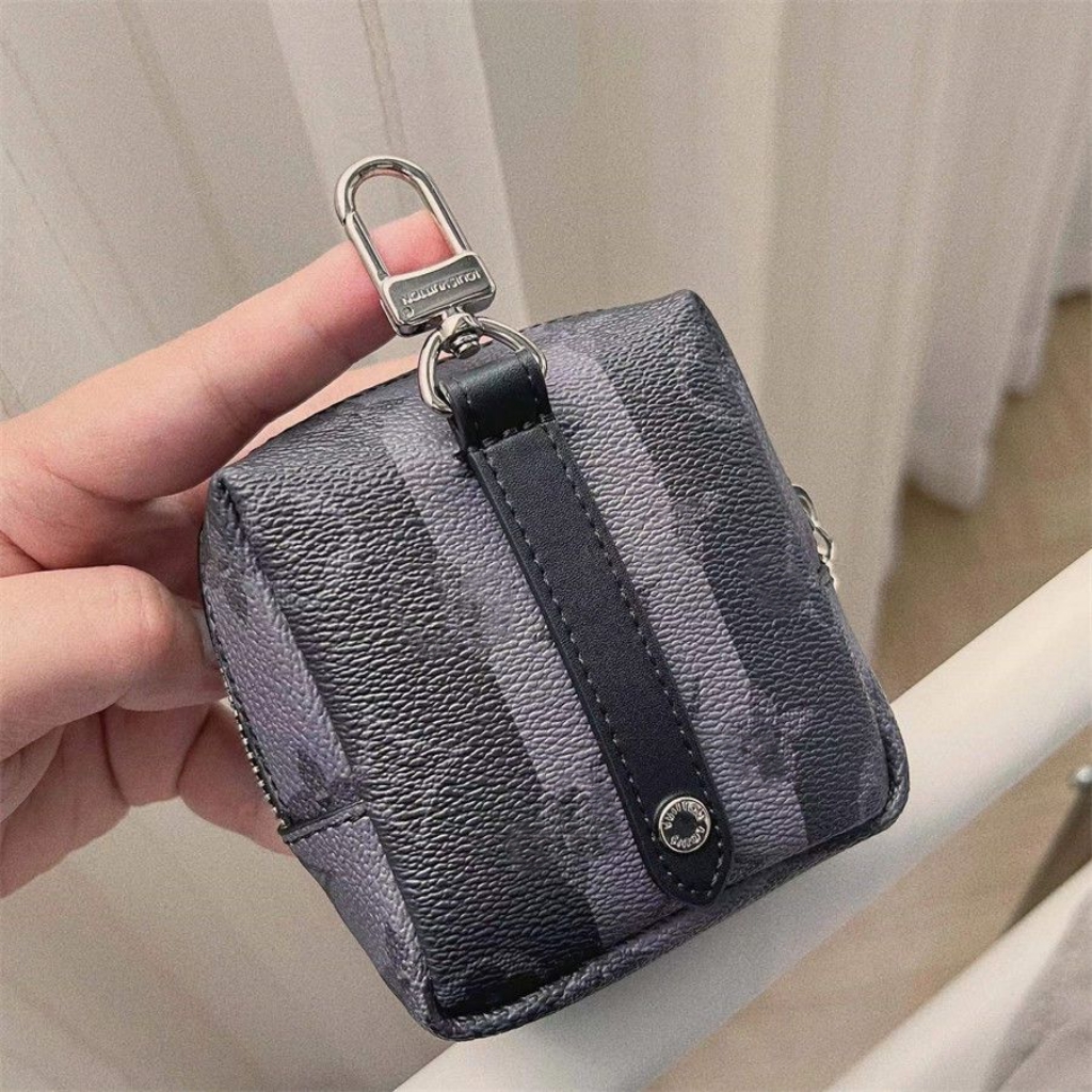 Latest Letter Unisex Key Wallet Luxury Designer Tiger Head Zipper Coin Purses Brand Fashion Men and Women Mini Clutch Bags Wallets with Key Chain Bag Totes Pendant