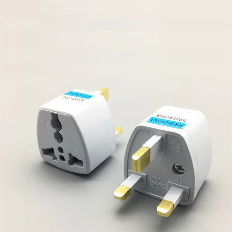 Adaptador de viagem universal eu usa u u uk AC Power Plug Cairger Conversor 250V 10A soquete