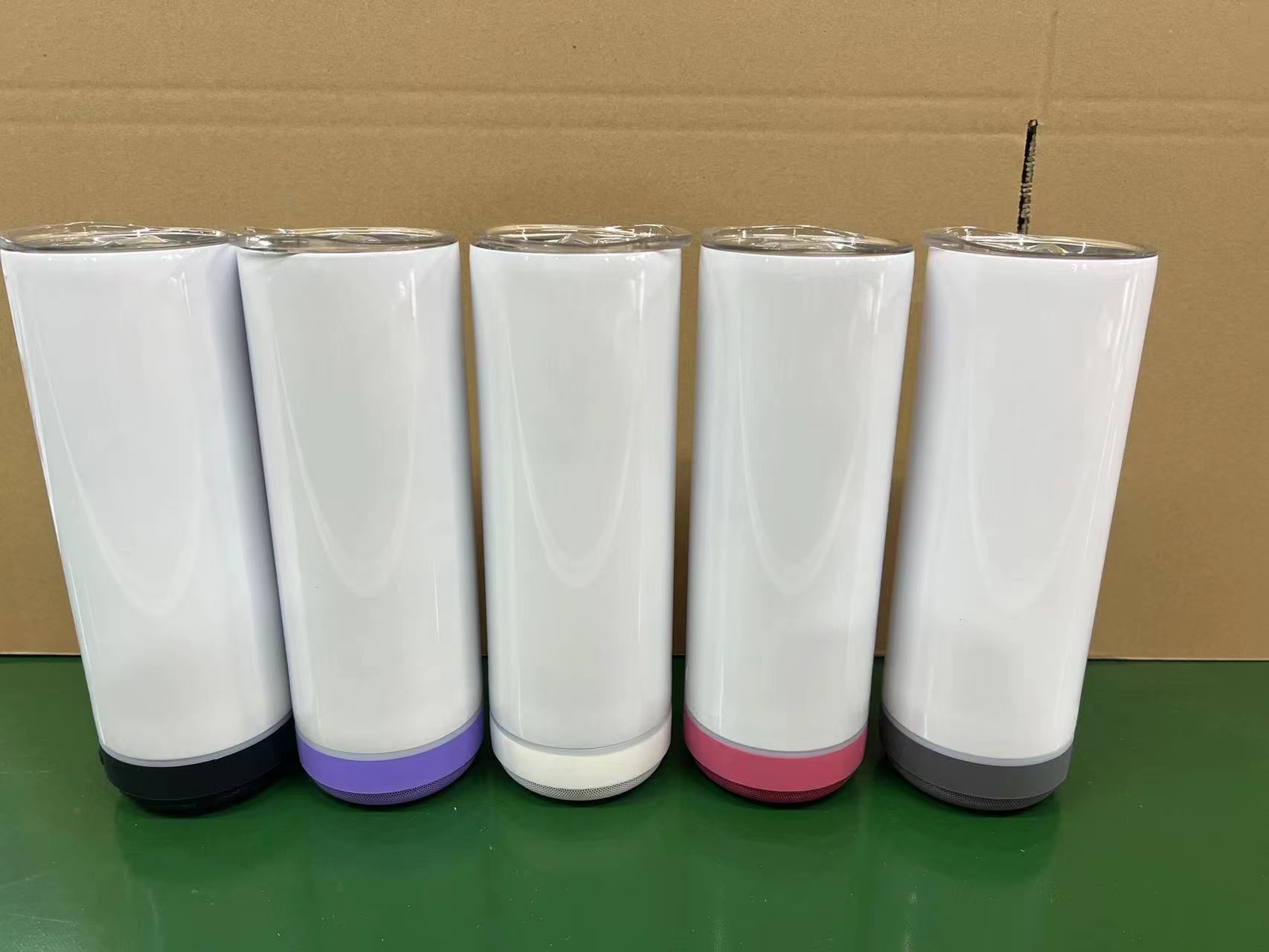 US Local Warehouse 20oz Speaker Tumblers Straight Sublimation Skinny Tumbler com alto-falantes Bluetooth sem fio em aço inoxidável musi298D