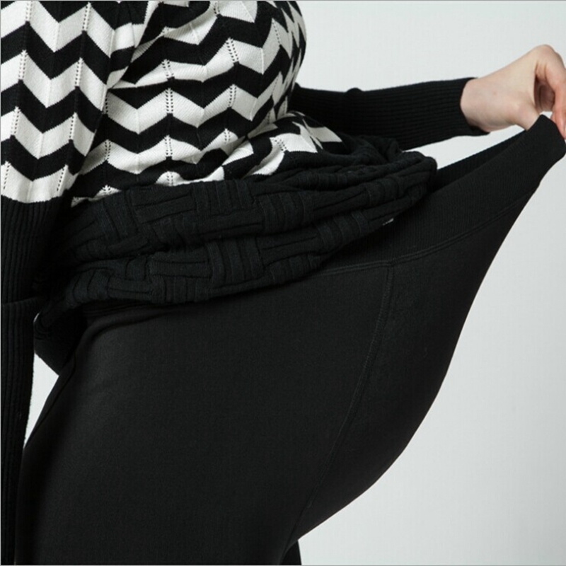 Maternity Bottoms Winter Pregnant Women Black Leggings For Warm Soft Velvet Pants Pregnancy Inner Wool Clothes Ropa Mujer Embarazada 221101