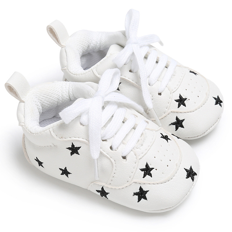 Nouveau-né bébé garçon fille couleur coeur chaussures en cuir infantile premiers marcheurs chaussures en caoutchouc antidérapant enfant en bas âge bébé chaussures décontractées 0-18M