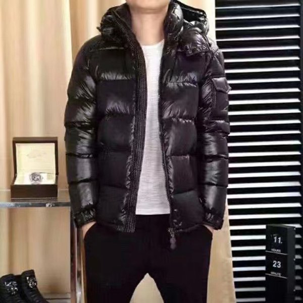 MON Classic Men Fashion Luxury Designer Brand Down Jacket Parkas Man Epaulettes Trend Winter Warm Cotton Jackets Outdoor Outwear Casacos