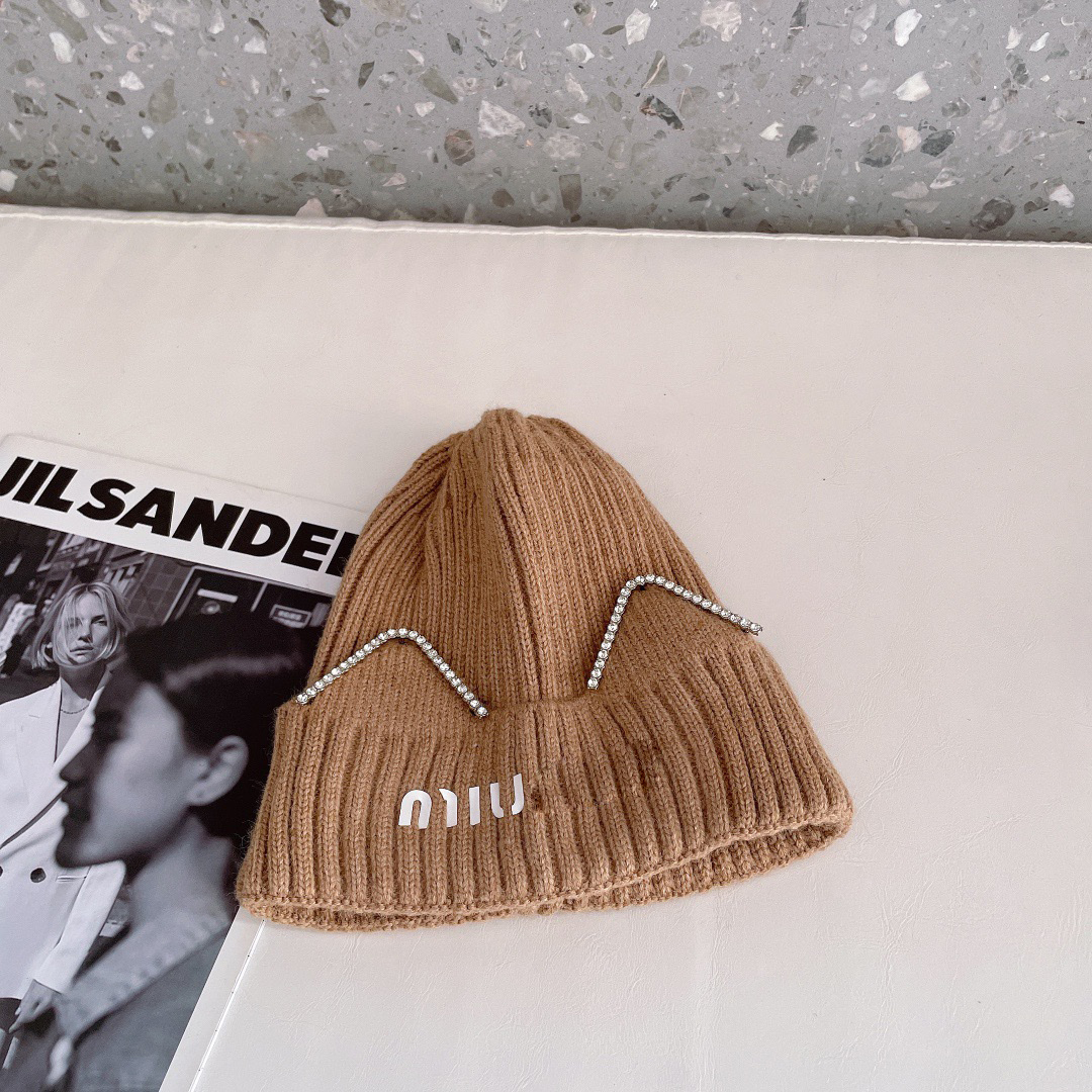 Sonbahar Kafası Tasarımcı Beanie Çift Moda Şapkası Kedi Kulak Kristal Yazı Baskı Bonnet7519755