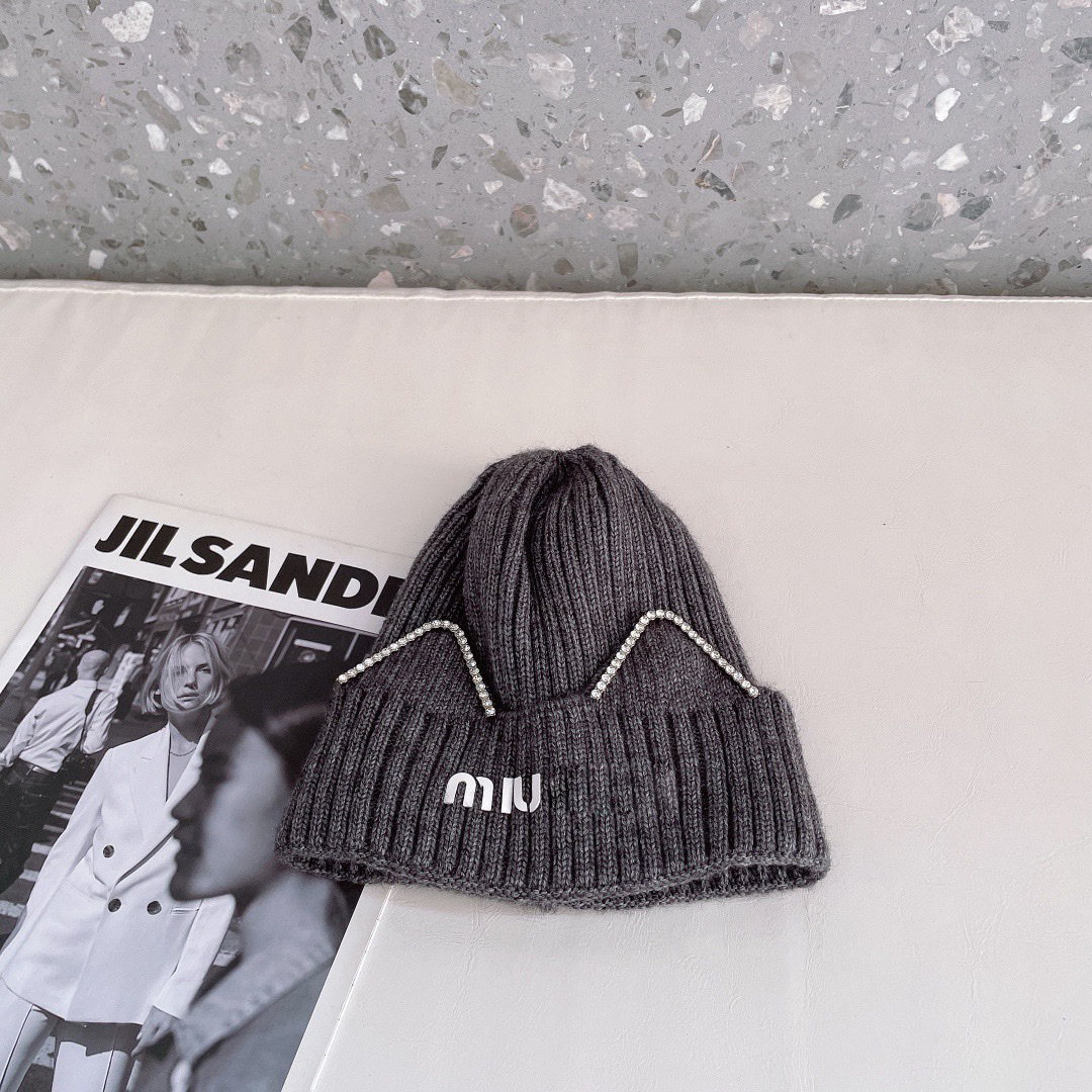 Sonbahar Kafası Tasarımcı Beanie Çift Moda Şapkası Kedi Kulak Kristal Yazı Baskı Bonnet7519755