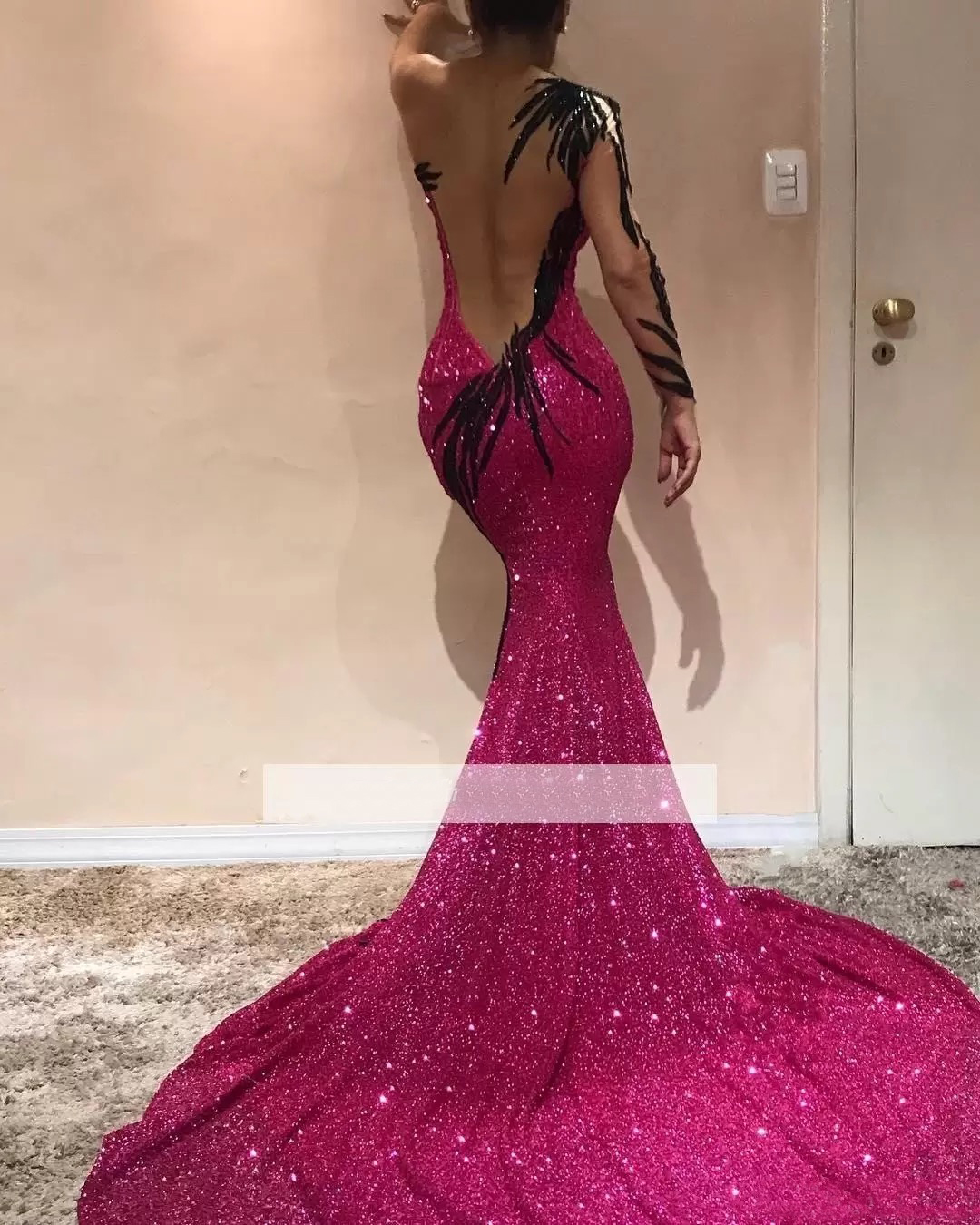 One Shoulder Sequins Mermaid Celebrity Reflective Prom Dresses Tulle Long Sleeve Lace Applique Party Evening Gowns