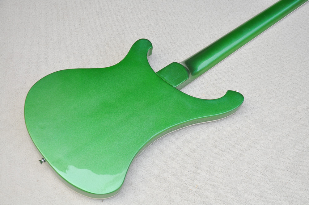 Green Body 4 Strings Electric Bass Guitar z białą podstrunkiem Pickguard Rosewood zapewnia niestandardową usługę