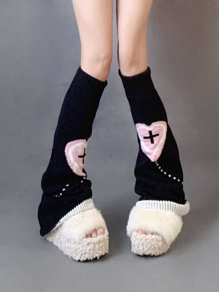 Chaussettes Bonneterie Chaussettes en tricot Jambières japonaises Jk Anime Red Heart Cross Lolita Femmes Punk Harajuku Chaussettes longues évasées Y2k Accessoires Kawaii T221107