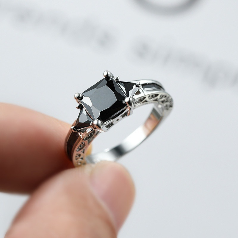 Silver Trendy Ring for Women Elegant Princess Black Zircon Stones Wedding Ring