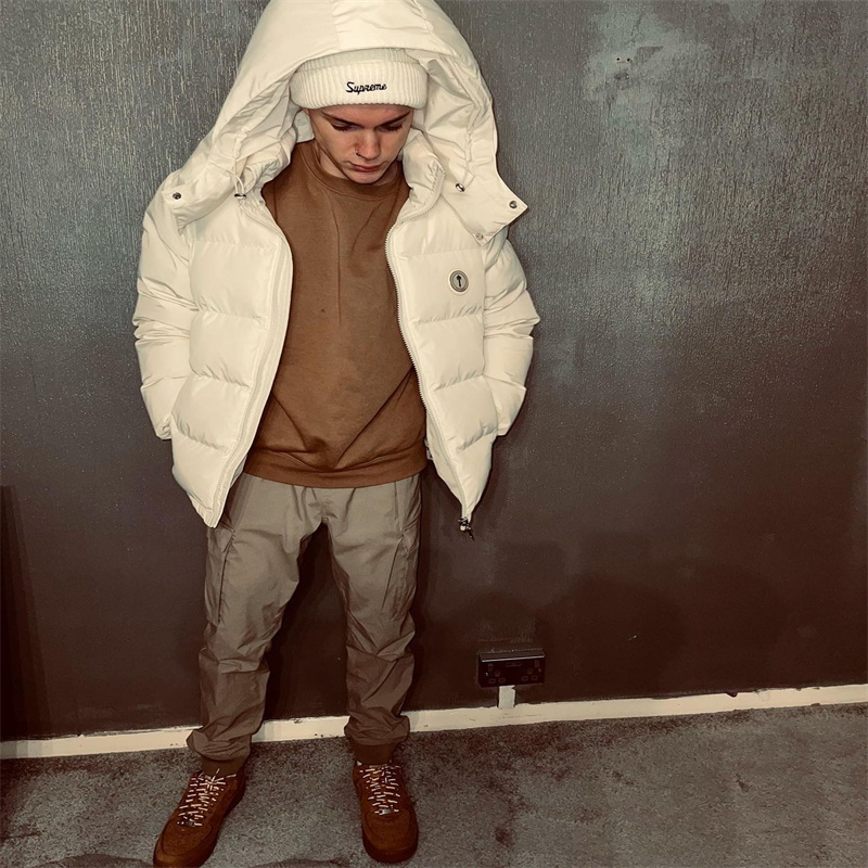 Männer 2023 Winter Trapstar London Puffer Jacke Herren bestickter Mantel UK High Street Fashion Creme Damen abnehmbarer Kapuzenpullover 688ss