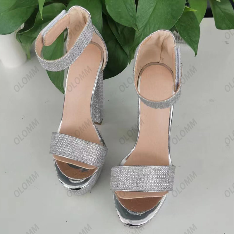 Olomm Fashion Women Summer Sandals Glitter Material Block Heel Round Toe Gorgeous Silver Night Club Ladies Shoes US Size 5-20