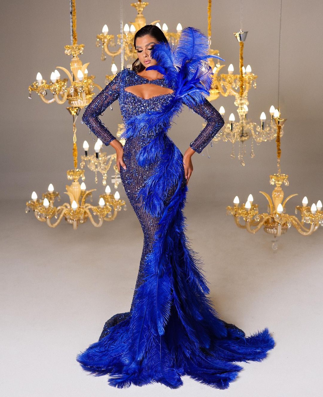 Luxurious Feather Evening Dresses Abiye Arabic Beads Royal Blue Prom Gowns Full Length robe de soiree