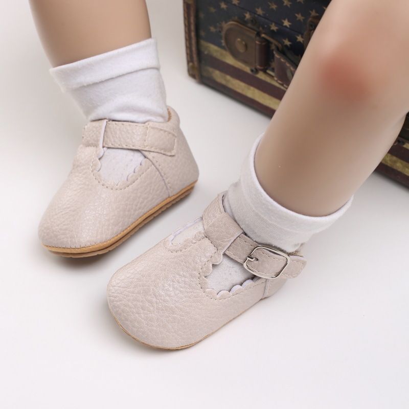 Zapatos de bebé para primeros pasos, zapatos de cuero clásicos para niño y niña, mocasines antideslizantes con suela de goma Multicolor para niños pequeños 221107