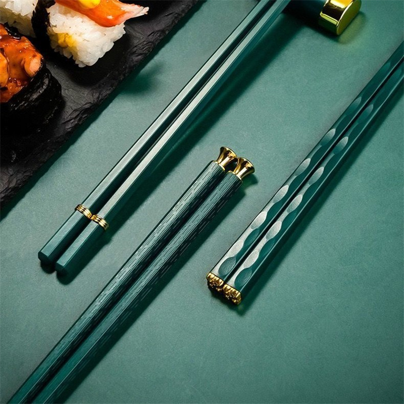 5stFiberglas Chopsticks återanvändbar legeringshack Stickar kinesiska japanska stilar som inte slår pinnar