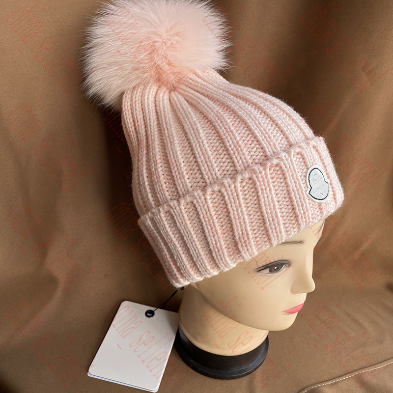 Chapeau de créateur bonnet tricoté bonnet en peluche chaud de la même couleur 4 couleurs hiver essentiel produit unique accessoires de mode4292767