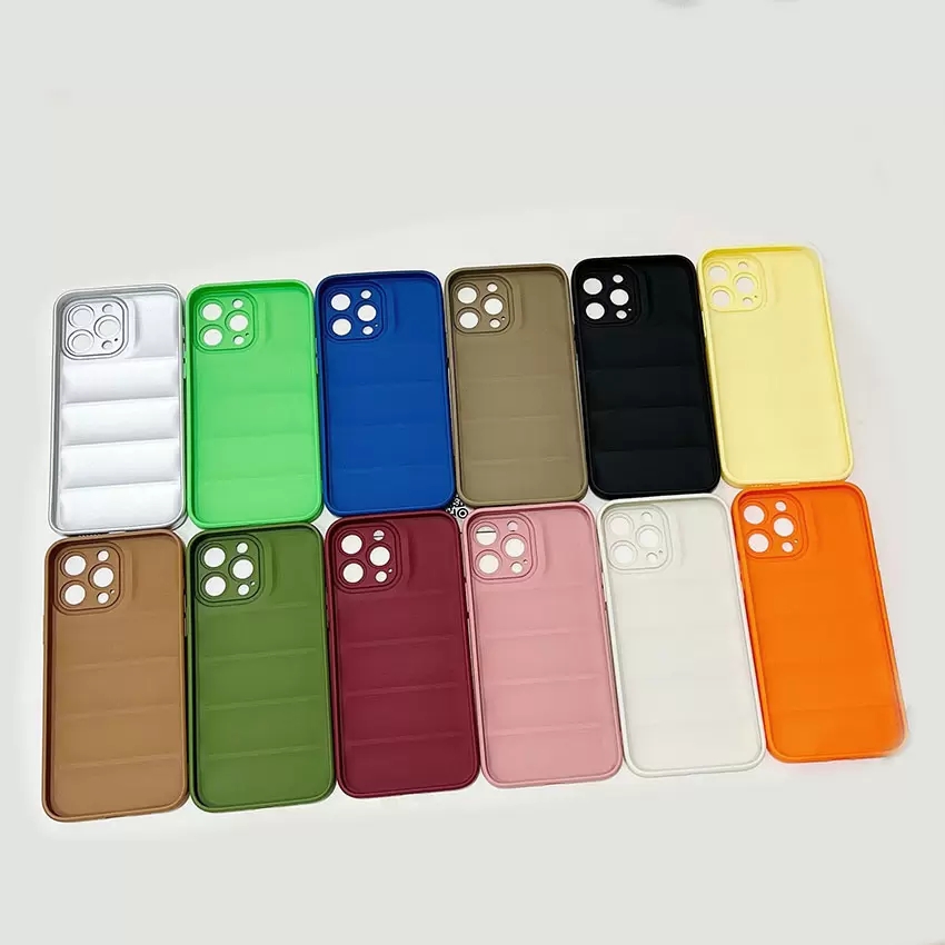 iPhone 14 13 12 11 Pro Max X XS XR 7 8 Plus SE SICLE COLOR SOFT SILICONE iPhone 케이스 용 패션 브랜드 다운 자켓 전화 케이스