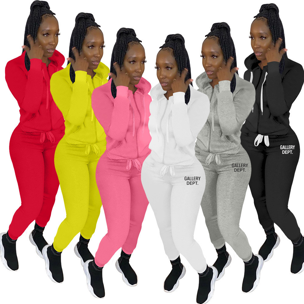 2024 Mulheres Tracksuits Designer Marca Jogging Ternos Carta Duas Peças Set Manga Longa Outfits Sportswear Hood Jacket Calças Sweatsuits Outono Roupas de Inverno 8875-6