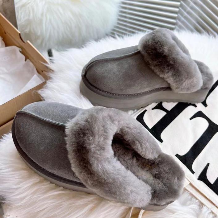 Vente chaude classique pantoufles à semelles épaisses Mini U5854 femmes bottes de neige garder au chaud botte Dernière mode en peau de mouton peau de vache bottes en cuir véritable en peluche