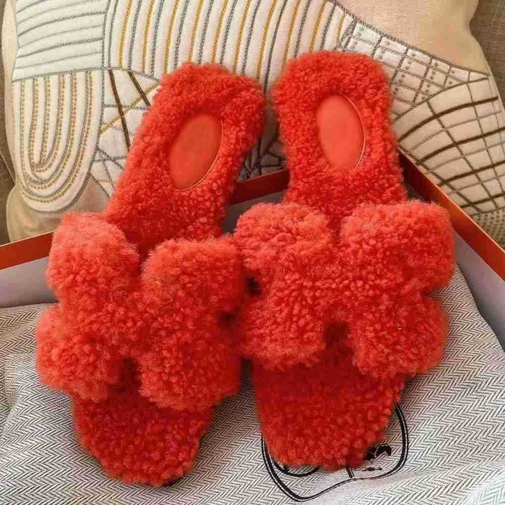 

and dsigner oran slippers shoes winter sandal furry slipper bear autumn designer 2023 daily wear of teddy wool women's flat bottom lamb