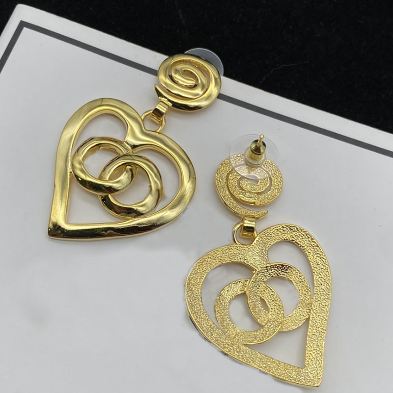 Boucles d'oreilles pour femmes Designer Love Ear Hoops Fashion Heart Studs Charm or argent Hoop Boucles d'oreilles Womans Bijoux Stud Dangle Earing2997