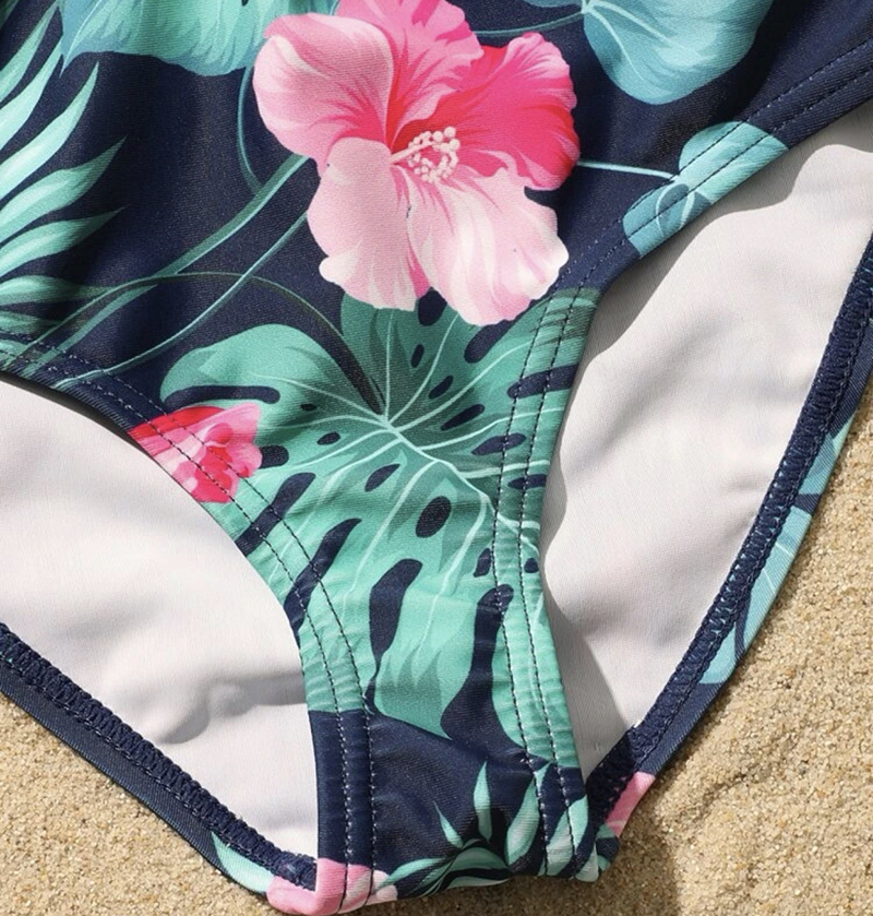 Ins Girls One-Pièces Maillot de bain rayé arc-en-ciel Feuilles tropicales Designer Jarretelles Beachwear 8-14T Mode Fille Bikinis Enfants Été Maillots de bain confortables 3 Style