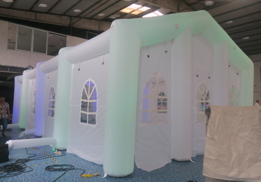 Carpa de boda inflable Gaint de Color blanco, carpas para fiestas y eventos, casa de construcción publicitaria, marquesina al aire libre, iglesia de viudas con soplador