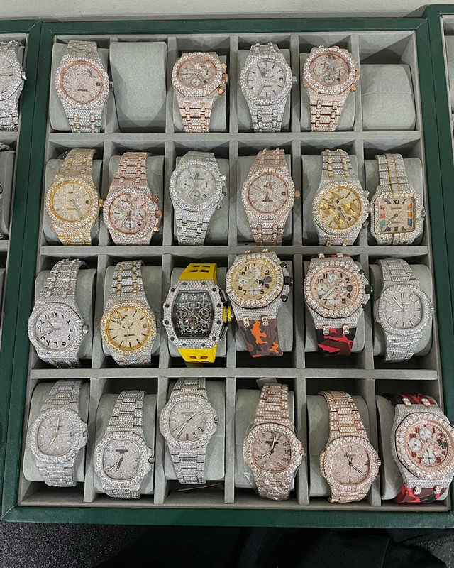 Horloges D31 Luxe herenhorloge 4130 uurwerk horloge voor heren 3255 montre de luxe Mosang steen ijs VVS1 GIA horloge Diamond watchs268g