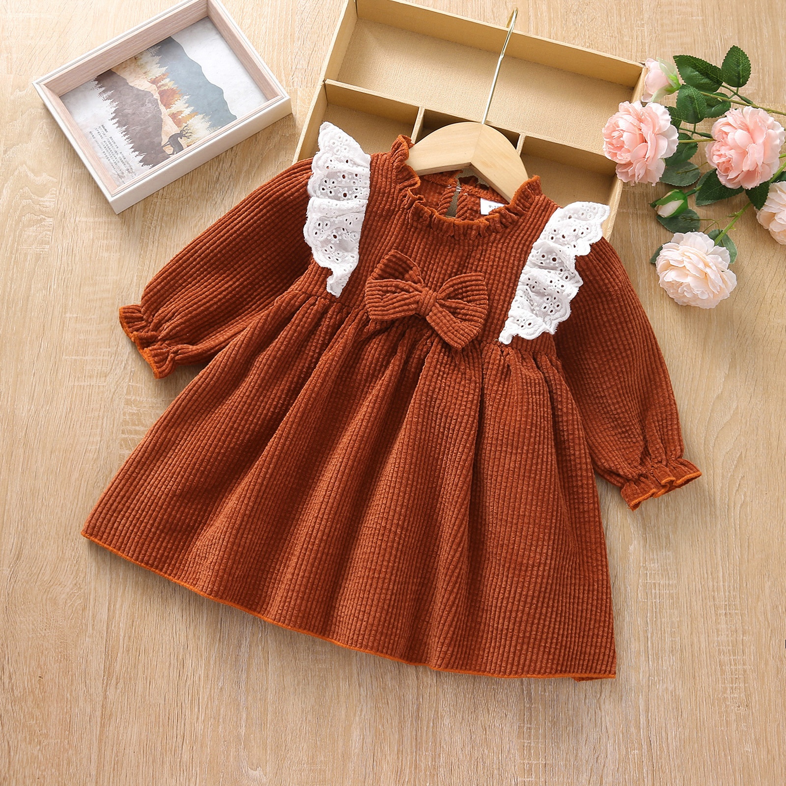 Girl's Dresses Autumn Winter born Baby Girls Corduroy Lace Knee-length Dress Clothes Long Sleeve Children Kids 2 3 Year 6 9 12 18 Month 221110