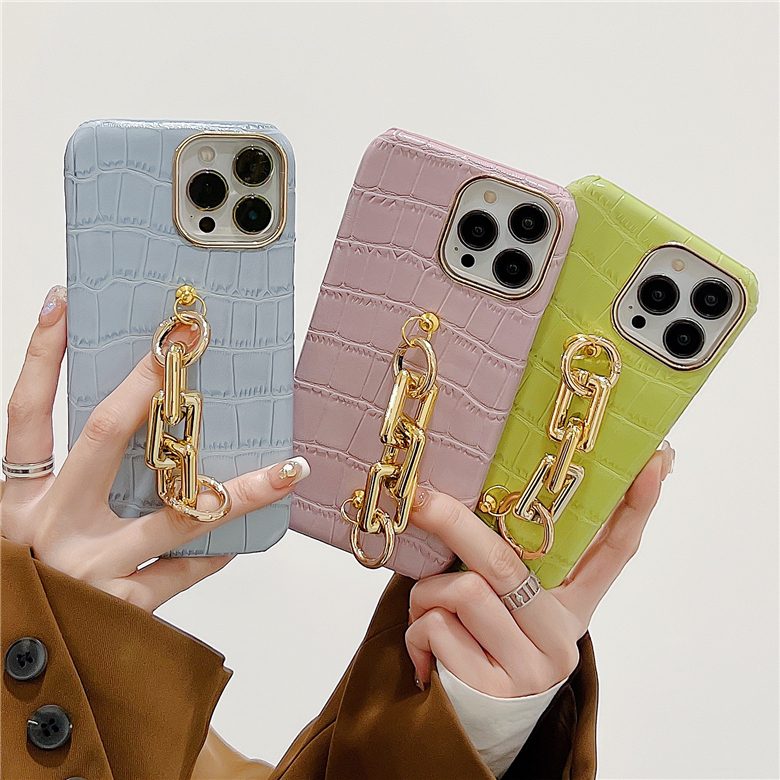 Plating Bracelet Crocodile Pattern Leather Phone Cases for iPhone 14 13 12 11 Pro Max Wristband Strap Alligator Print Back Cover Shockproof